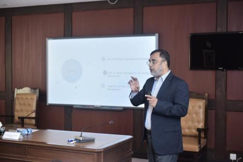 6ac38a67-67b1-4051-9a7c-6068c81ea485