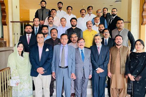 House n Com Bsness Resp n -Func of PA Officers 6