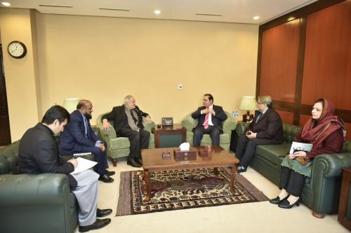 MOU BTW CIVIL SERVICES ACADEMY LHR AND PIPS 09