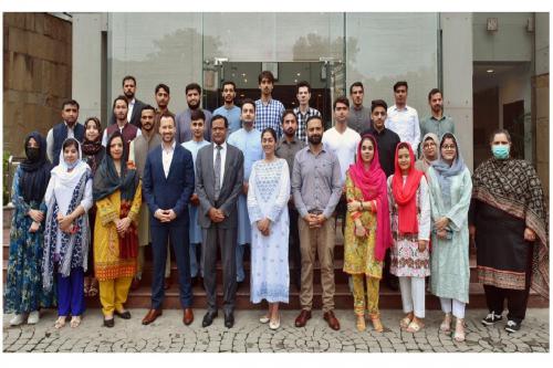 Orientn -Consti of Pakistan 4 HSSP Scholarship Holders 5