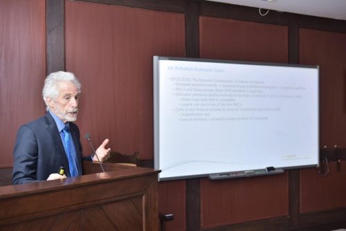 Policy Roundtable on Air Quality Regulation 4 Researchers Dec2025 01 (1)