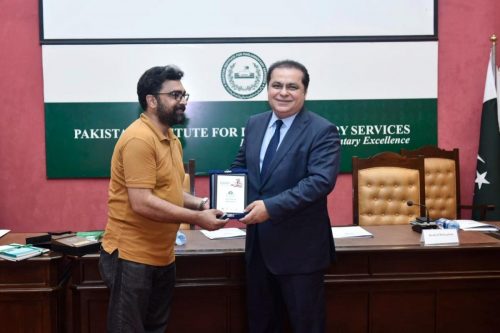Seminar n ParliamentaryProcesses Scrutiny for -BalochistanYouth Delegation 10